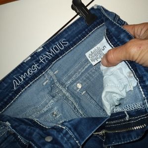 ALMOST FAMOUS BOOTCUT JEANS